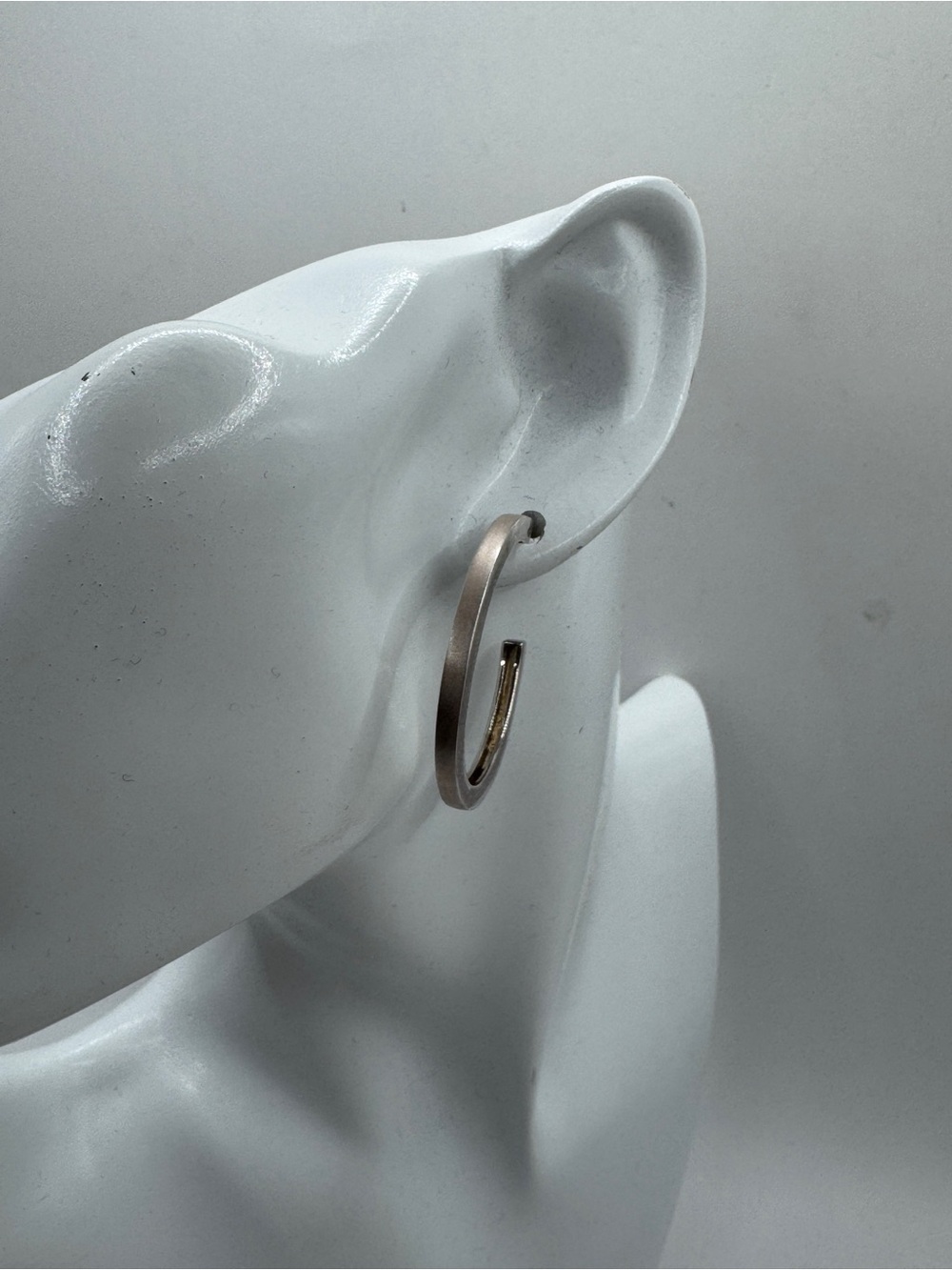 Mikimoto Hallmark 925 Sterling Silver Hoop Earrings - Picture 2 of 4